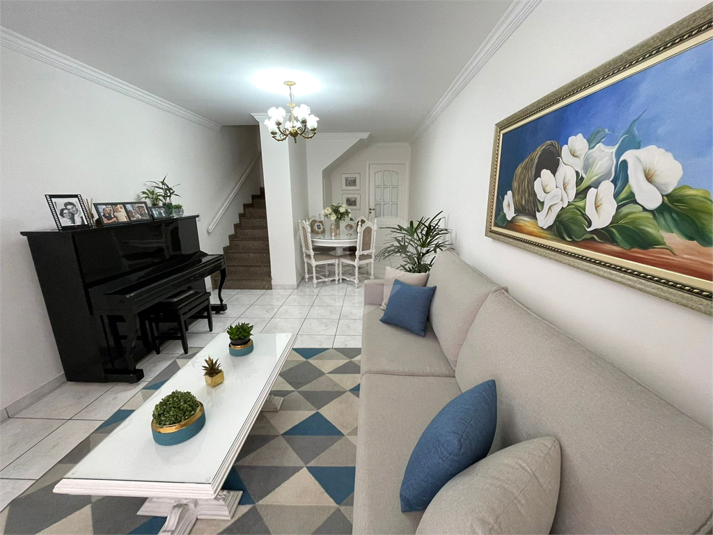 Sobrado a venda na Freguesia do Ó, 379m2, 3 dormitórios, 2 suites e 5 vagas de garagem!