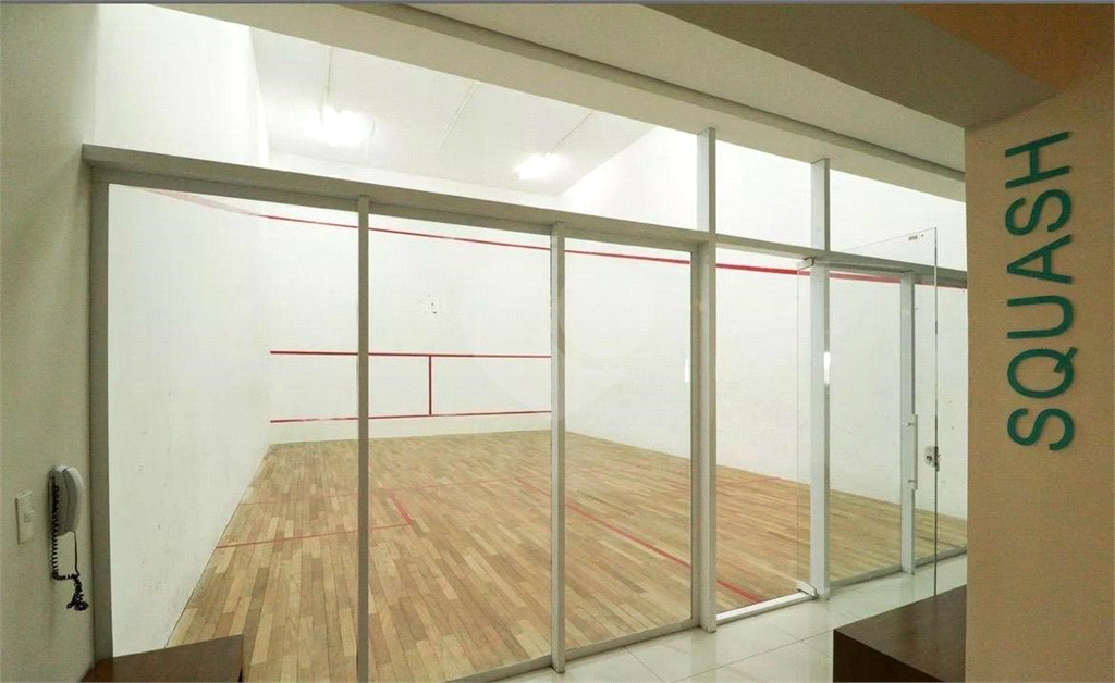 APARTAMENTO em CASA VERDE