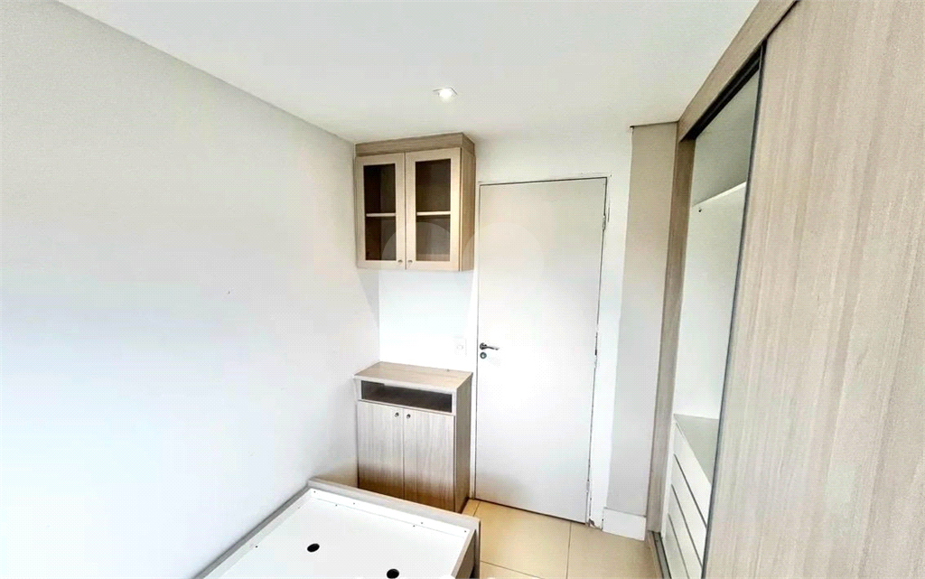 APARTAMENTO em CASA VERDE