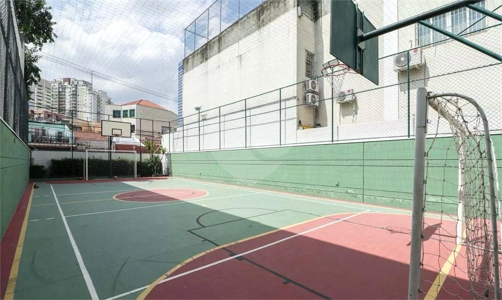 APARTAMENTO em CASA VERDE