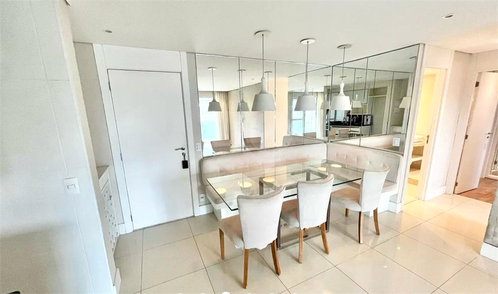 APARTAMENTO em CASA VERDE