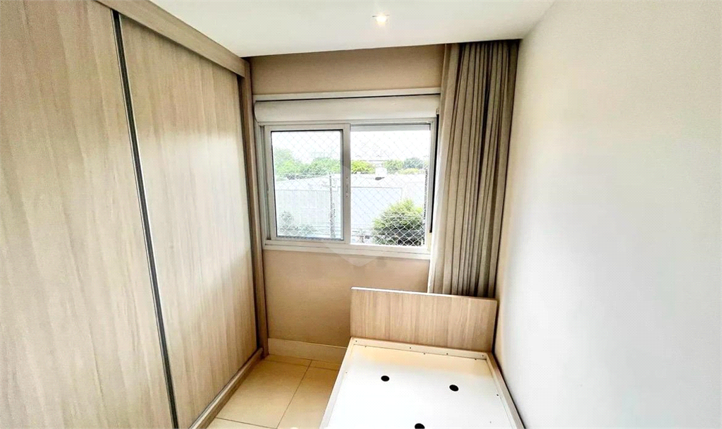 APARTAMENTO em CASA VERDE