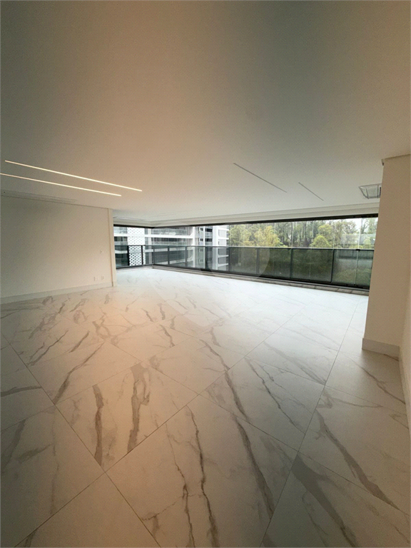 APTO NOVO DE ALTO PADRÃO PARQUE GLOBAL - 265 M2