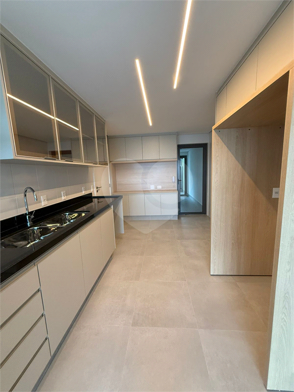 APTO NOVO DE ALTO PADRÃO PARQUE GLOBAL - 265 M2