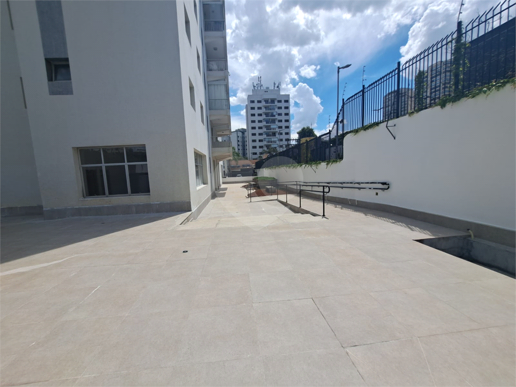 Apartamento à Venda | 95 m² | 3 dormitórios | 1 suíte | 2 vagas na Brás Leme | Santana