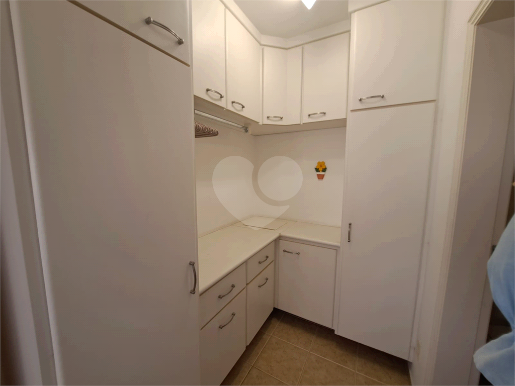 Apartamento à Venda | 95 m² | 3 dormitórios | 1 suíte | 2 vagas na Brás Leme | Santana