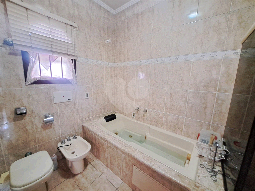 Sobrado à Venda | 400 m² | 6 Dorms | 2 Suítes | 7 Vagas | Vila Sabrina