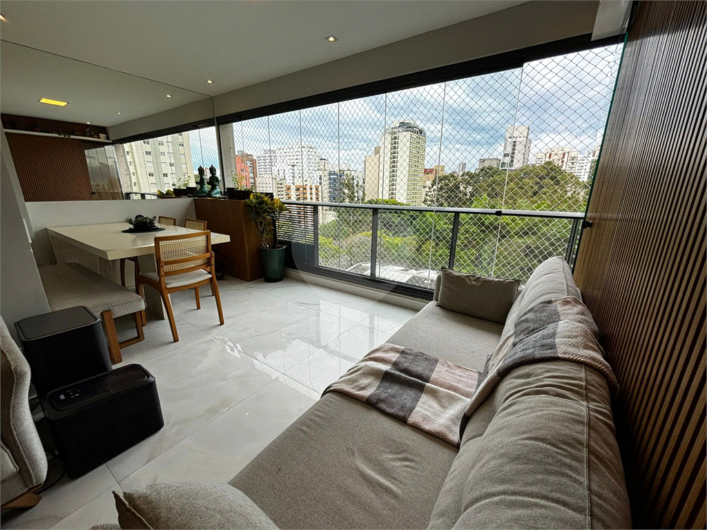 Apartamento a venda em Pinheiros