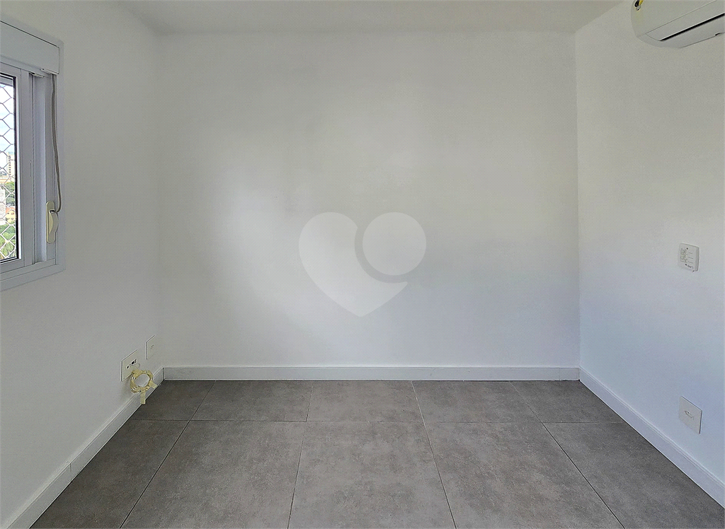 Campo Belo Reformado 2 Vagas 2 Quartos Varanda Andar Alto Pronto Para Morar