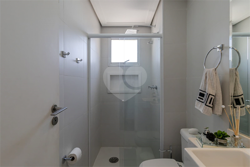 APARTAMENTO IPIRANGA COM  4 SUÍTES E 3 VAGAS REFORMADO!