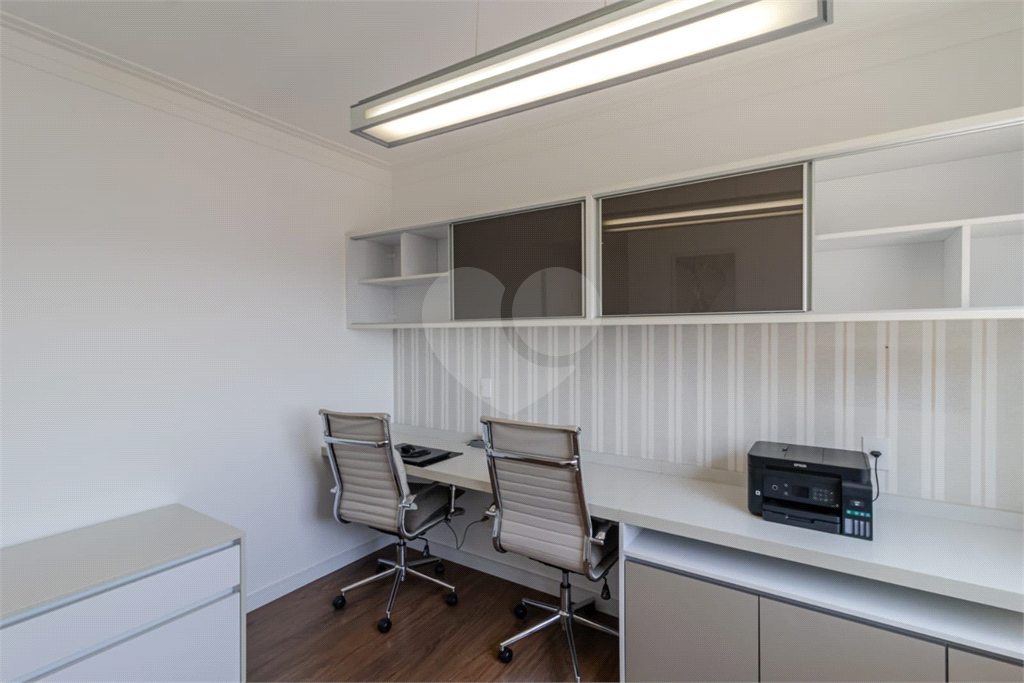 APARTAMENTO IPIRANGA COM  4 SUÍTES E 3 VAGAS REFORMADO!