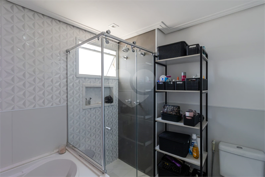 APARTAMENTO IPIRANGA COM  4 SUÍTES E 3 VAGAS REFORMADO!