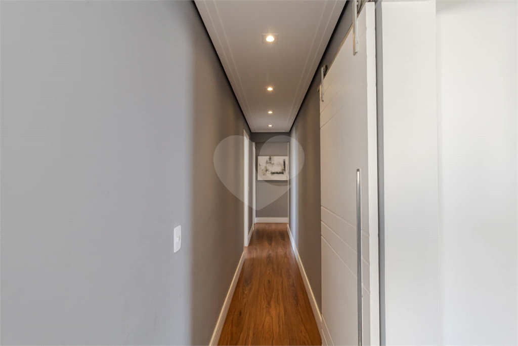 APARTAMENTO IPIRANGA COM  4 SUÍTES E 3 VAGAS REFORMADO!