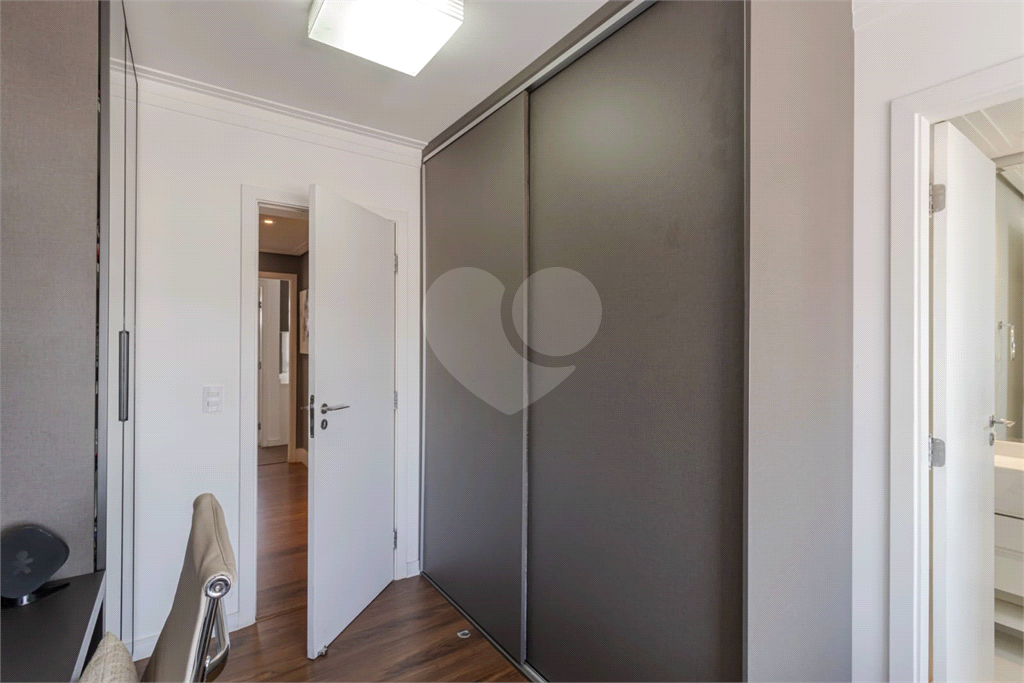 APARTAMENTO IPIRANGA COM  4 SUÍTES E 3 VAGAS REFORMADO!