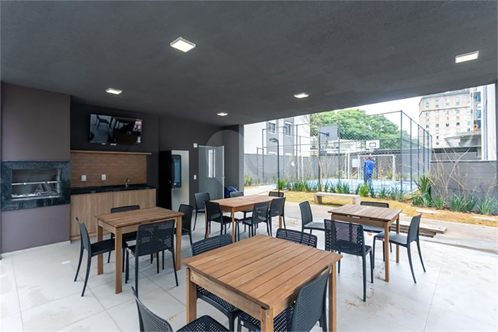 APARTAMENTO em SANTANA