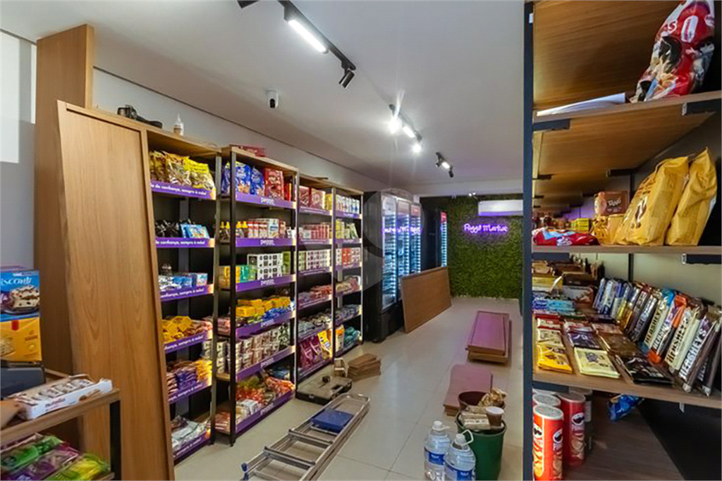 APARTAMENTO em SANTANA