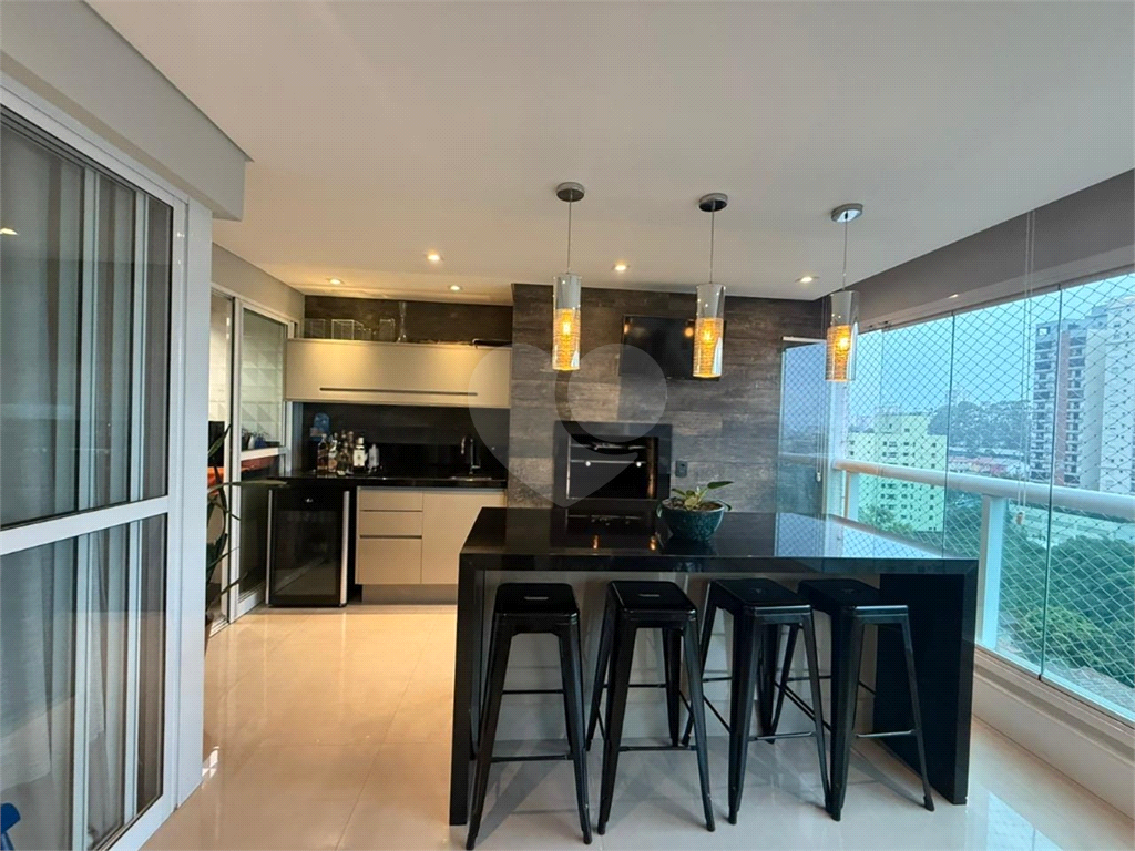 Apartamento Alto Padrão com 3 Suítes e Varanda Gourmet no Residencial Lavie Santana