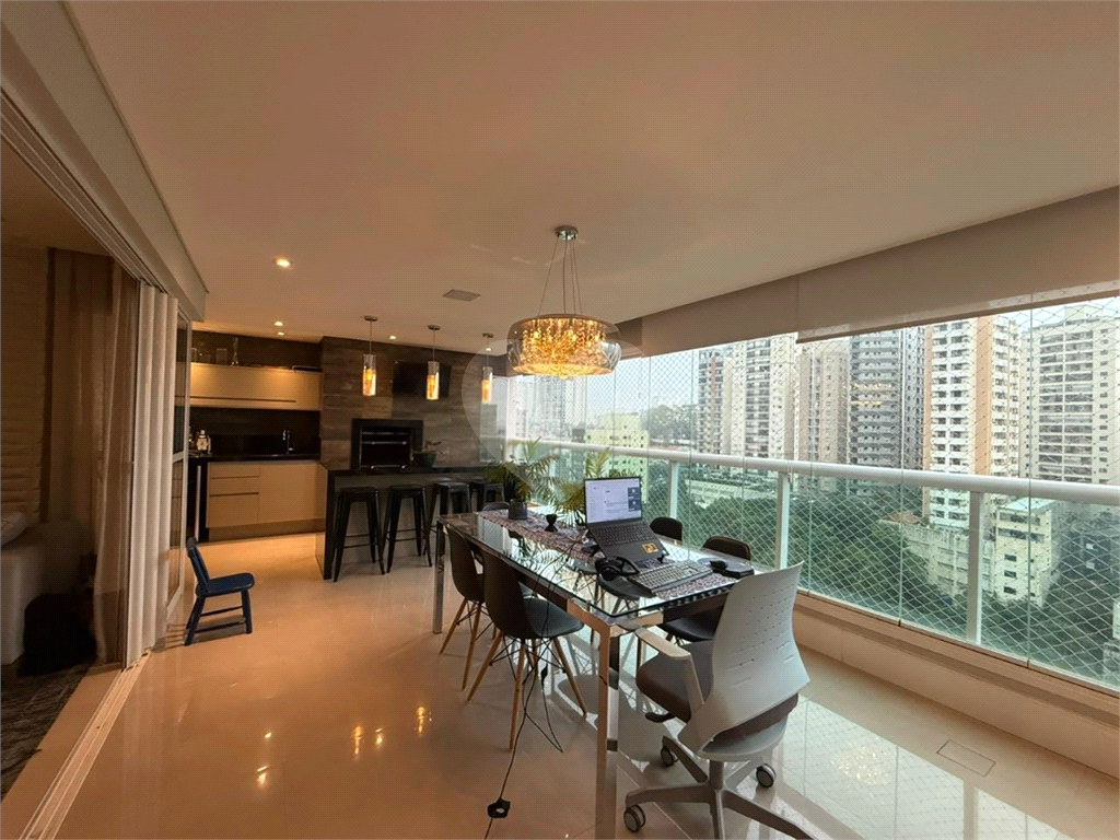 Apartamento Alto Padrão com 3 Suítes e Varanda Gourmet no Residencial Lavie Santana