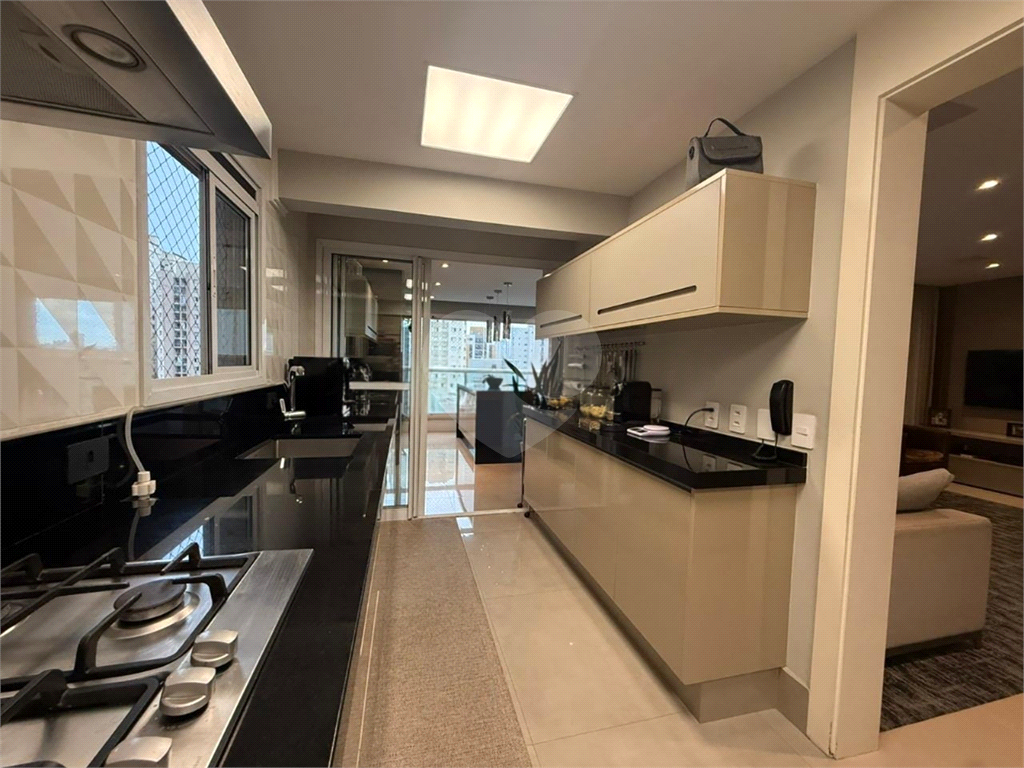 Apartamento Alto Padrão com 3 Suítes e Varanda Gourmet no Residencial Lavie Santana