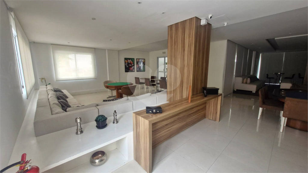 Apartamento de Alto Padrão à Venda | 221m² | 3dorm(3suites) | 4 Vagas | Santana