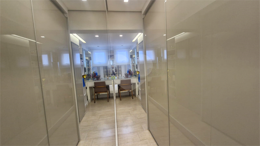 Apartamento de Alto Padrão à Venda | 221m² | 3dorm(3suites) | 4 Vagas | Santana