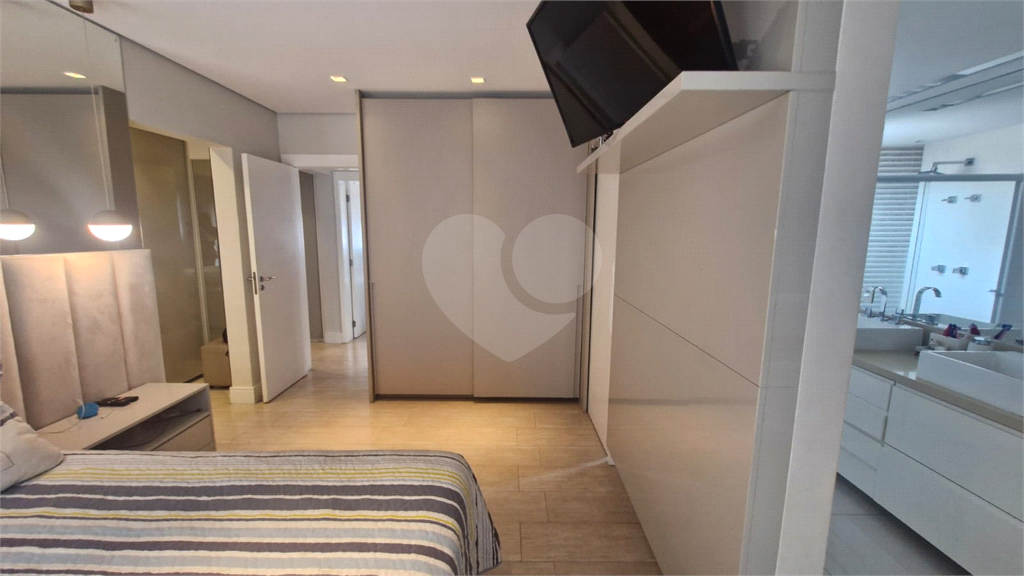 Apartamento de Alto Padrão à Venda | 221m² | 3dorm(3suites) | 4 Vagas | Santana