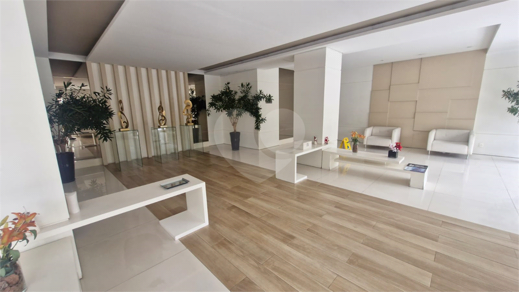 Apartamento de Alto Padrão à Venda | 221m² | 3dorm(3suites) | 4 Vagas | Santana