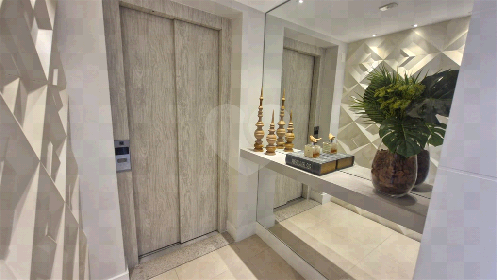 Apartamento de Alto Padrão à Venda | 221m² | 3dorm(3suites) | 4 Vagas | Santana