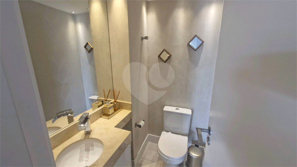 Apartamento de Alto Padrão à Venda | 221m² | 3dorm(3suites) | 4 Vagas | Santana