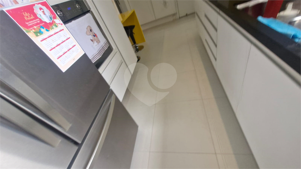 Apartamento de Alto Padrão à Venda | 221m² | 3dorm(3suites) | 4 Vagas | Santana