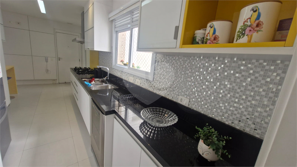 Apartamento de Alto Padrão à Venda | 221m² | 3dorm(3suites) | 4 Vagas | Santana