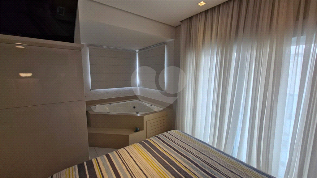 Apartamento de Alto Padrão à Venda | 221m² | 3dorm(3suites) | 4 Vagas | Santana