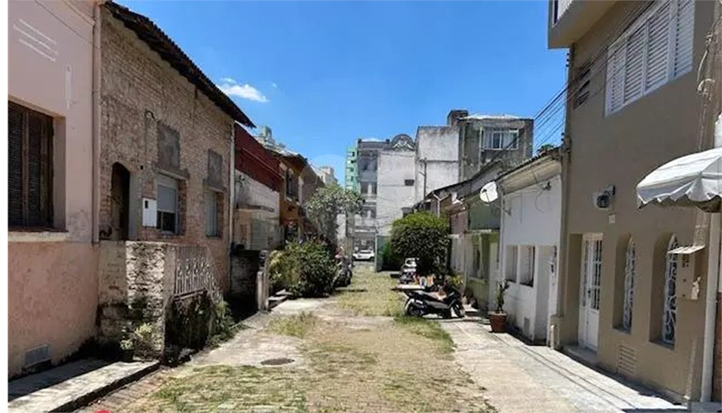 CASA DE VILA EM BELA VISTA - 2 DORMS 