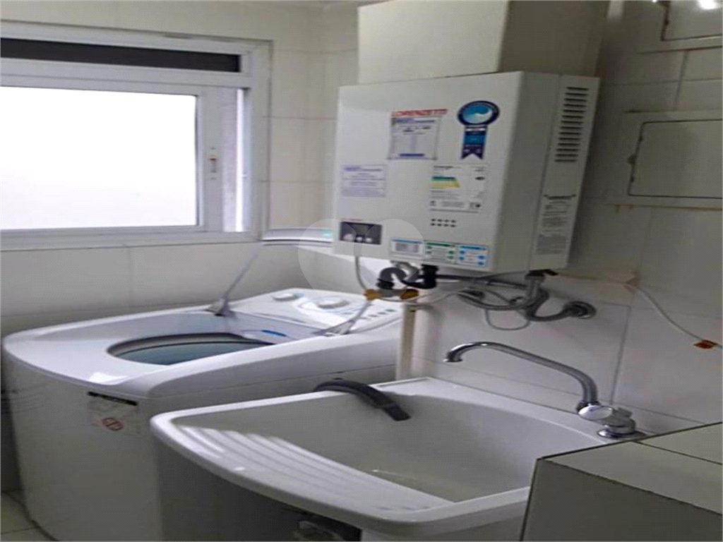 APTO 1 QUARTO + 1 VAGA - CAMPO BELO