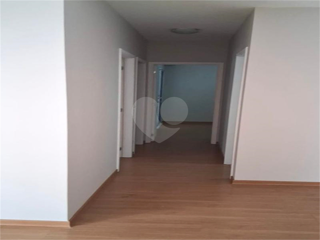 APTO 3 QUARTO - 1 SUITE - BELA VISTA 