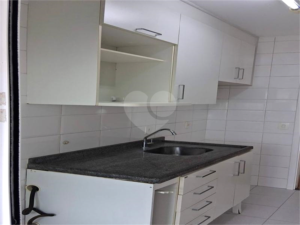 APTO 3 QUARTO - 1 SUITE - BELA VISTA 