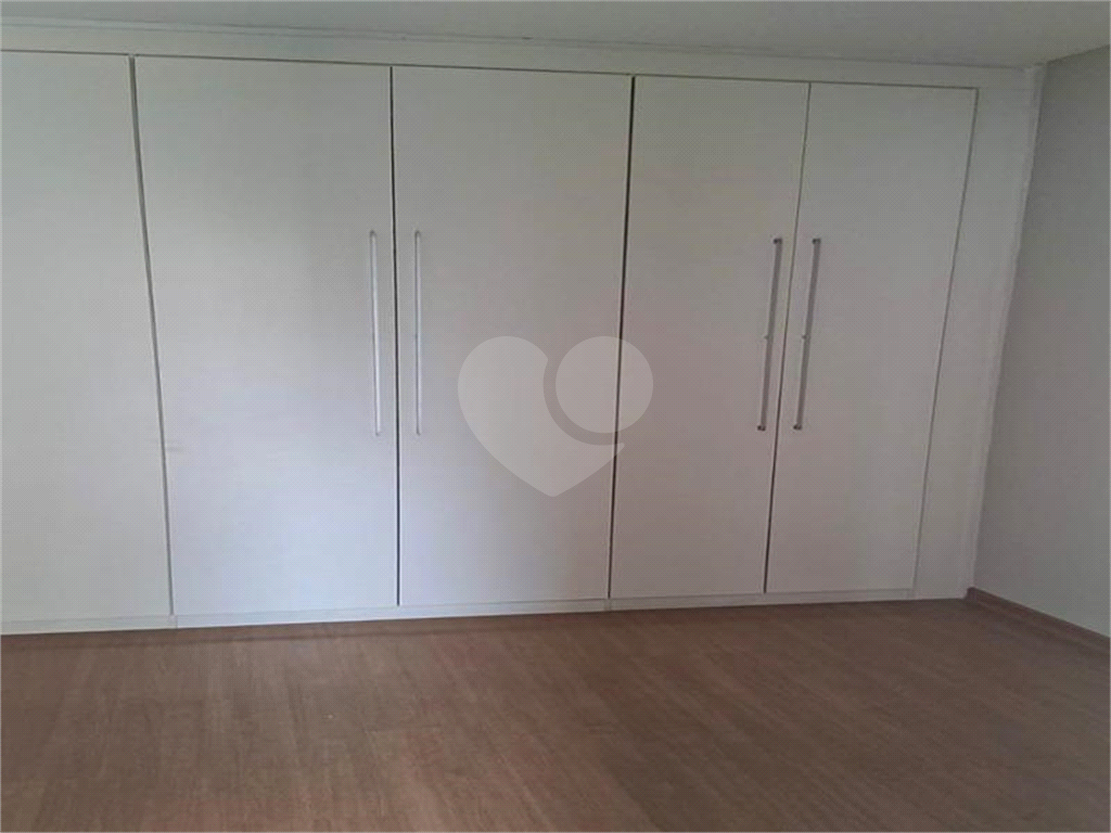 APTO 3 QUARTO - 1 SUITE - BELA VISTA 