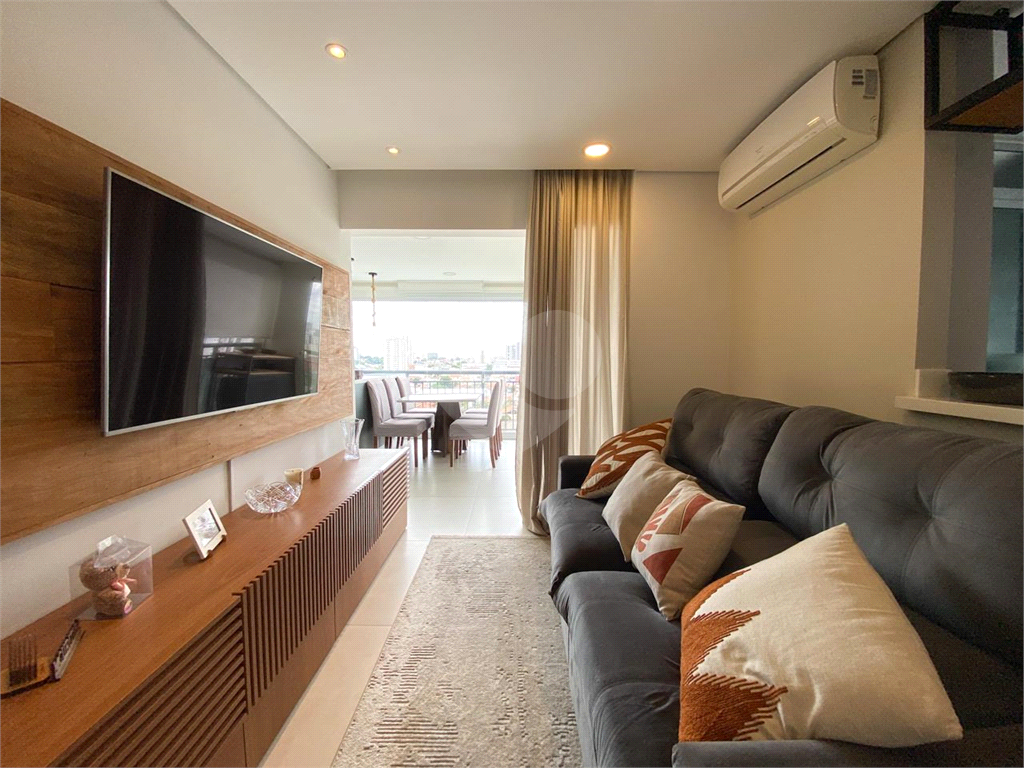 Apartamento 2 dormitórios varanda gourmet no Tucuruvi