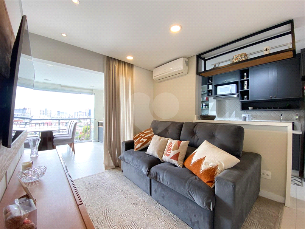 Apartamento 2 dormitórios varanda gourmet no Tucuruvi