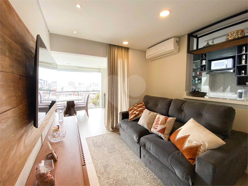 Apartamento 2 dormitórios varanda gourmet no Tucuruvi