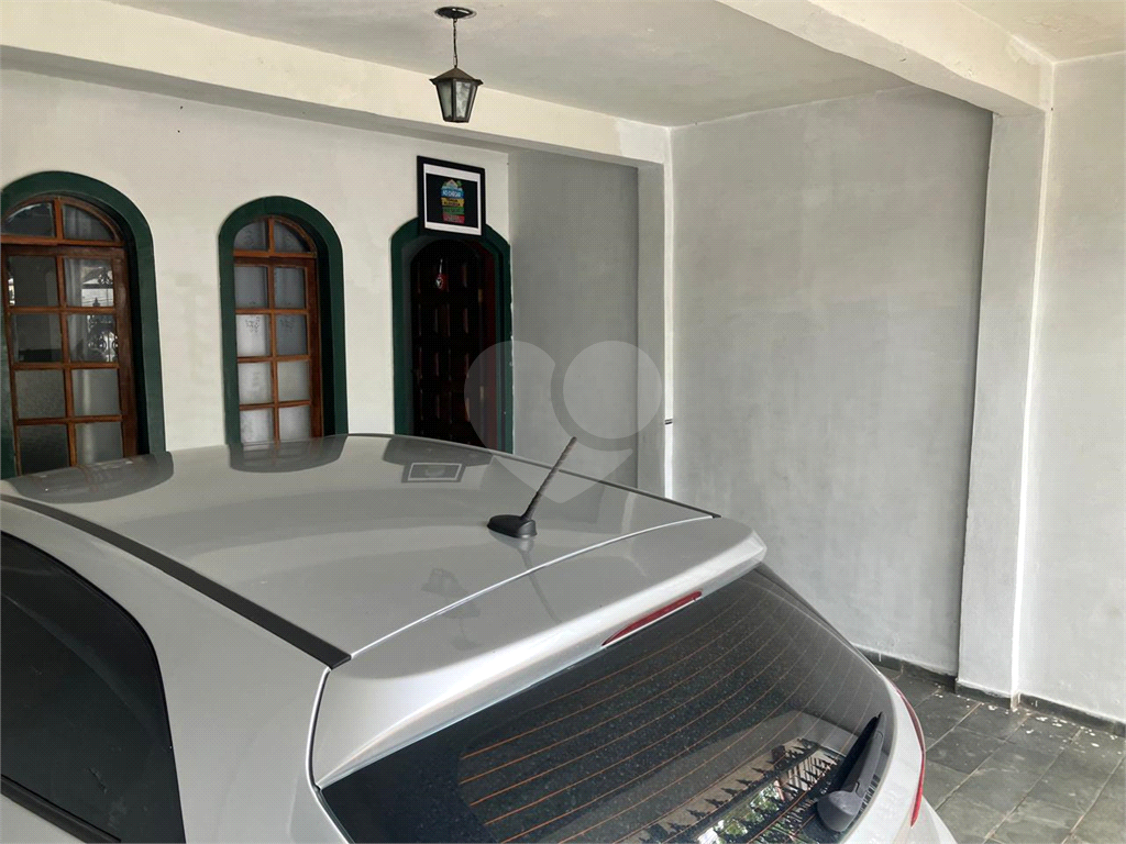 Sobrado Espaçoso 206m² no Parque Continental I – Conforto e Localização Estratégica
