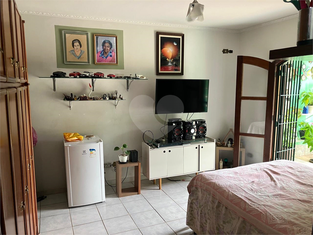 Sobrado Espaçoso 206m² no Parque Continental I – Conforto e Localização Estratégica
