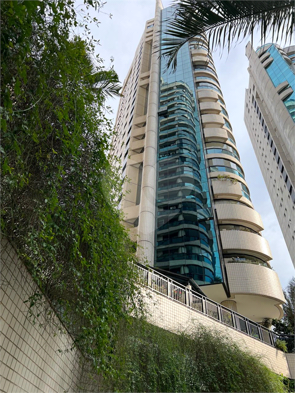 Apartamento, 4 quartos, 288 m² - Foto 1