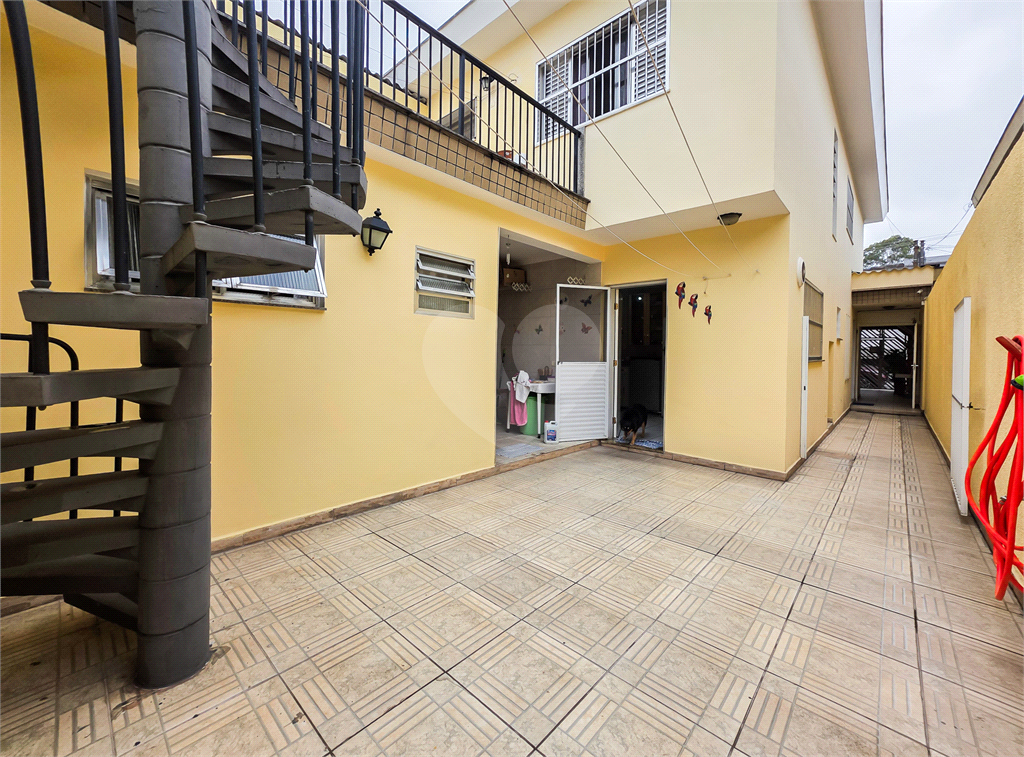 Casa - Vila Alpina - 3 Quartos (1 Suíte) - Quintal - 2 Vagas - Venda / Compra