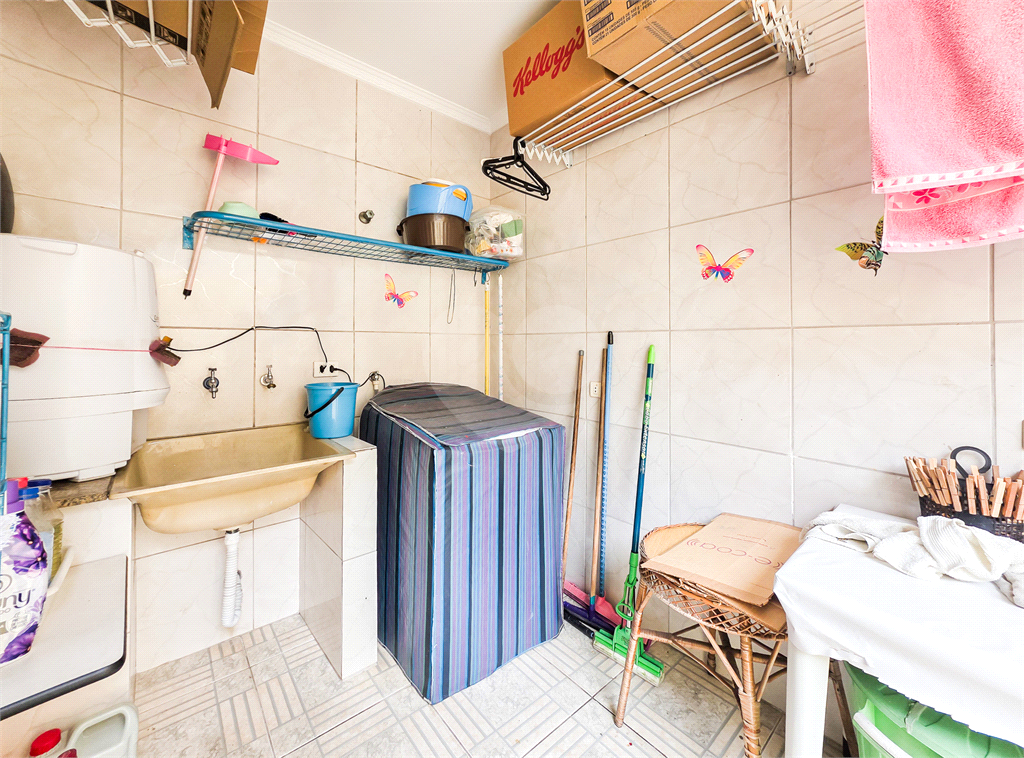 Casa - Vila Alpina - 3 Quartos (1 Suíte) - Quintal - 2 Vagas - Venda / Compra