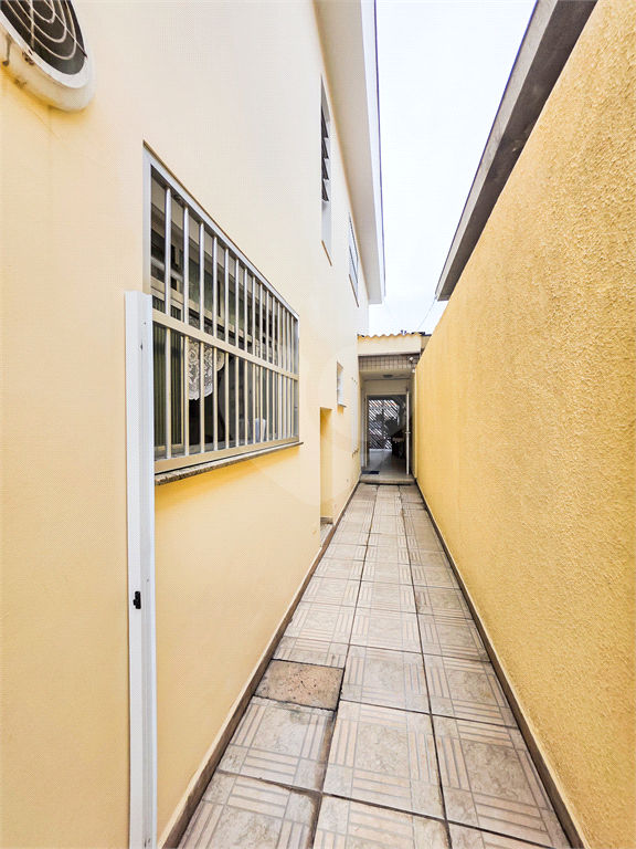 Casa - Vila Alpina - 3 Quartos (1 Suíte) - Quintal - 2 Vagas - Venda / Compra