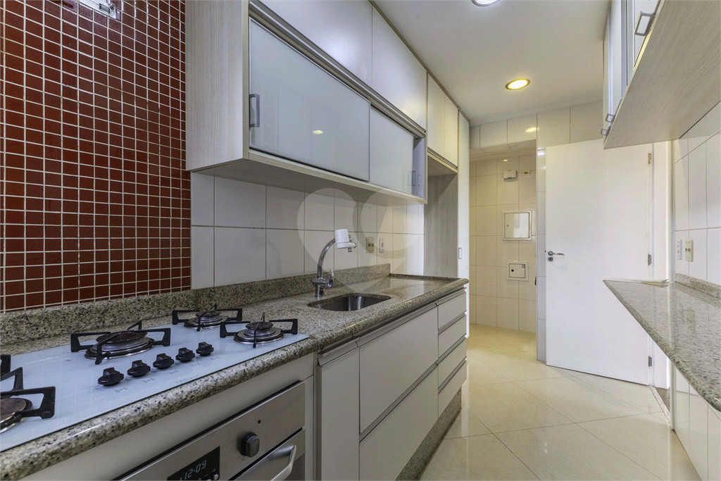 Condomínio  clube BOTANICA.