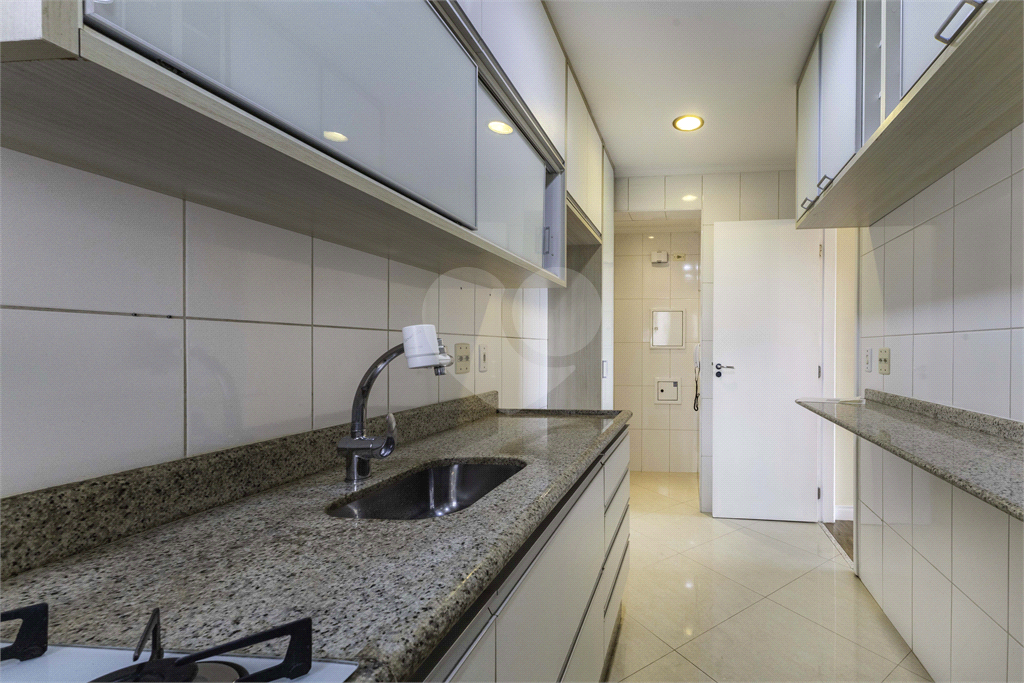 Condomínio  clube BOTANICA.