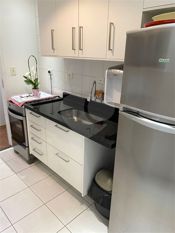 Apartamento à Venda - 2 Dormitórios - 1 Vaga de Garagem - Vila Gustavo - SP