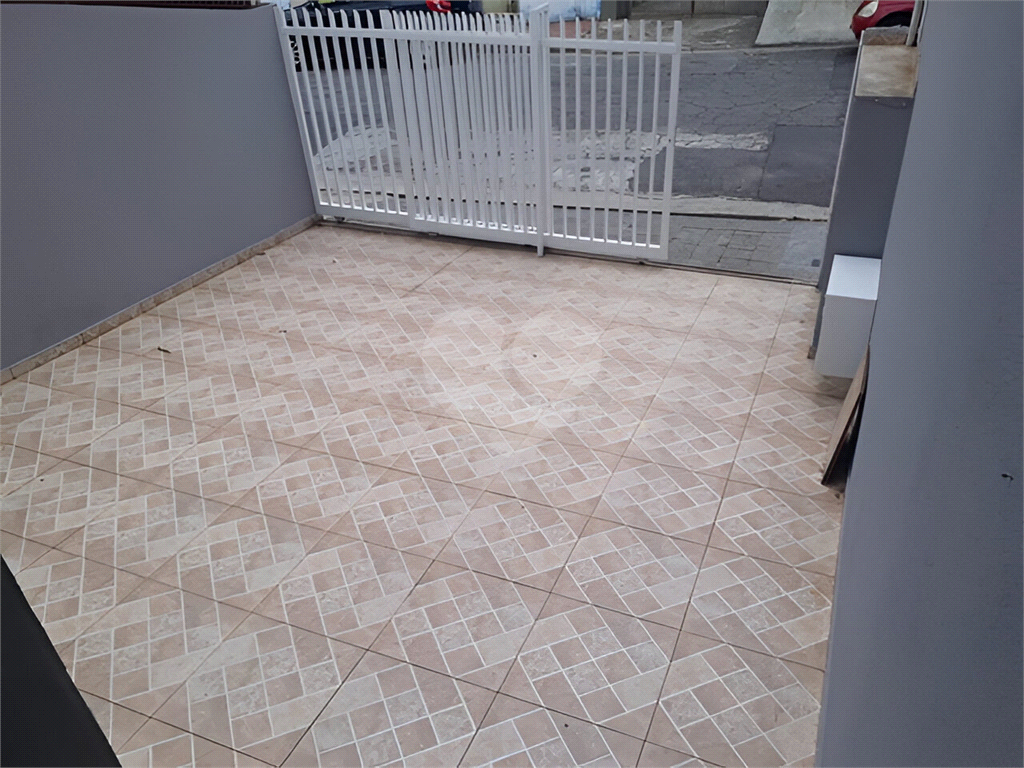 Casa com 3 quartos, 2 banheiros e duas vagas à venda no Vila Sonia a 300m do Parque Chácara do Joquey